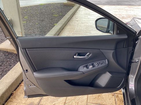 Certified 2025 Nissan Sentra SV w/ All-Weather Package image 15