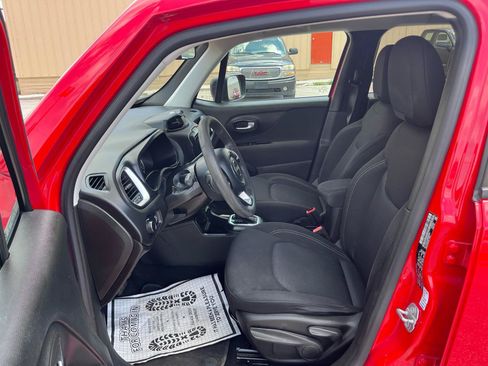 Used 2021 Jeep Renegade Sport FWD image 20