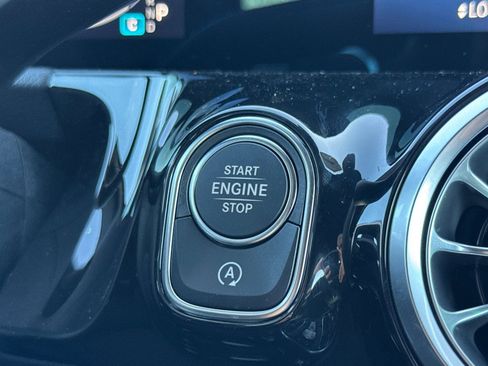 New 2026 Mercedes-Benz GLA 35 AMG 4MATIC image 29