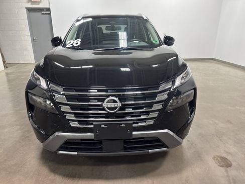 Used 2026 Nissan Rogue SL AWD/4WD image 8