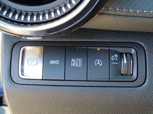 New 2026 Chevrolet Equinox LT w/ Safety and Technology Package AWD/4WD image 14