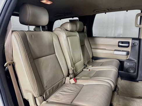 Used 2008 Toyota Sequoia Limited RWD image 31