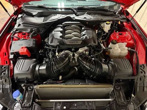Used 2025 Ford Mustang GT Premium RWD image 41