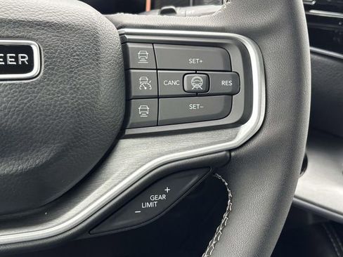 New 2026 Jeep Grand Wagoneer Upland w/ Quick Order Packge 29V Upland image 24