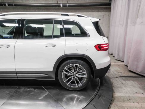 New 2026 Mercedes-Benz GLB 35 AMG 4MATIC image 8