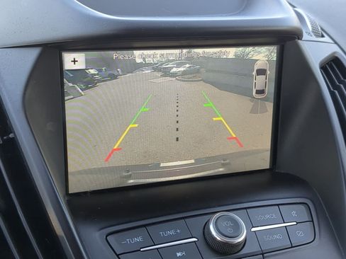 Used 2019 Ford Escape SEL image 33