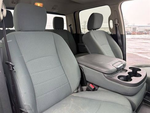 Used 2015 RAM 2500 SLT image 42