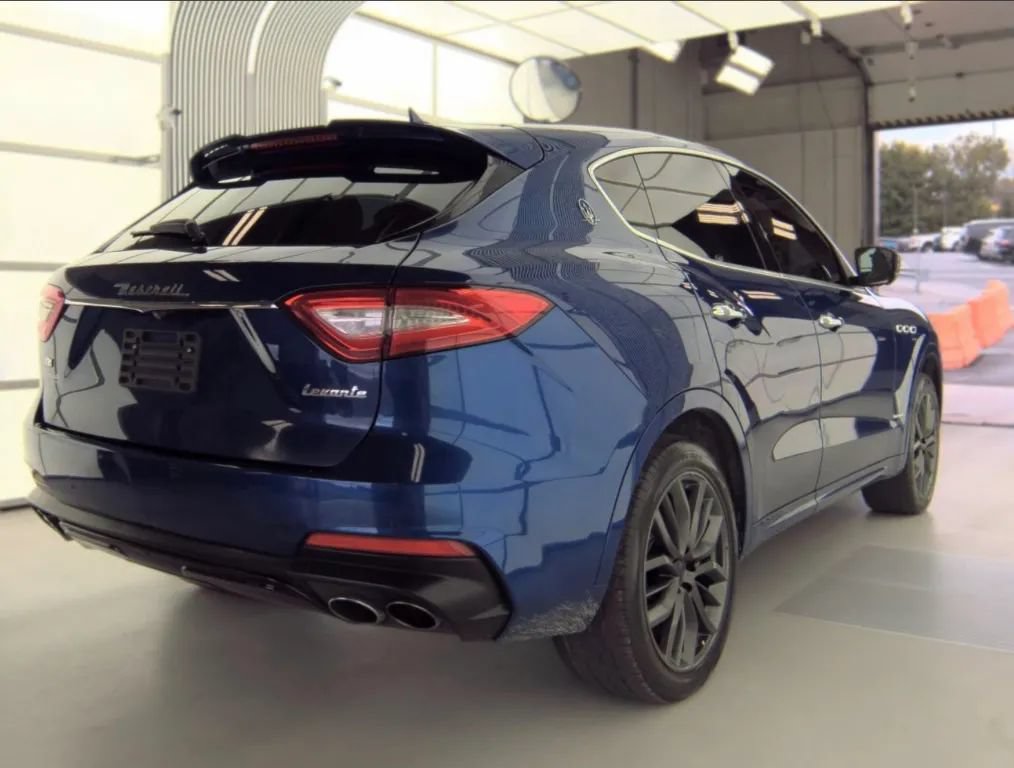 Used 2019 Maserati Levante GranSport AWD/4WD image 3