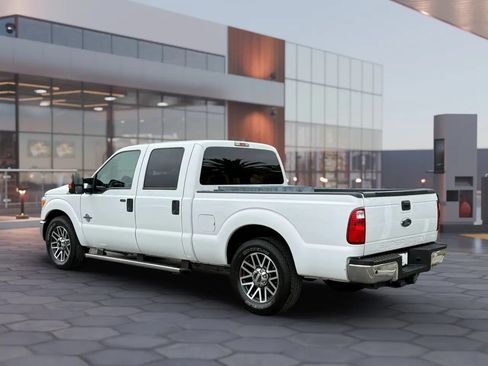 Used 2015 Ford F250 XLT w/ XLT Value Package RWD image 4