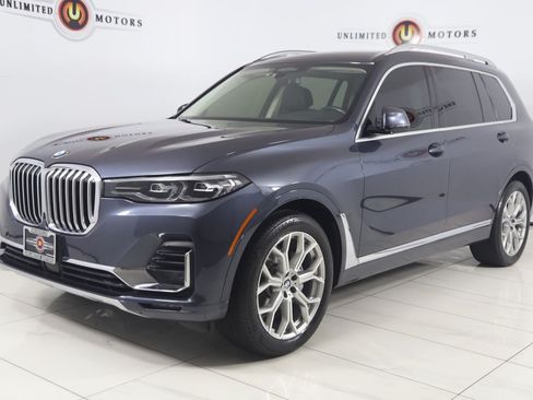 Used 2022 BMW X7 xDrive40i w/ Premium Package AWD/4WD image 5