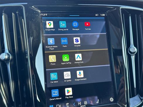 Used 2024 Volvo S60 B5 Ultimate w/ Climate Package image 25