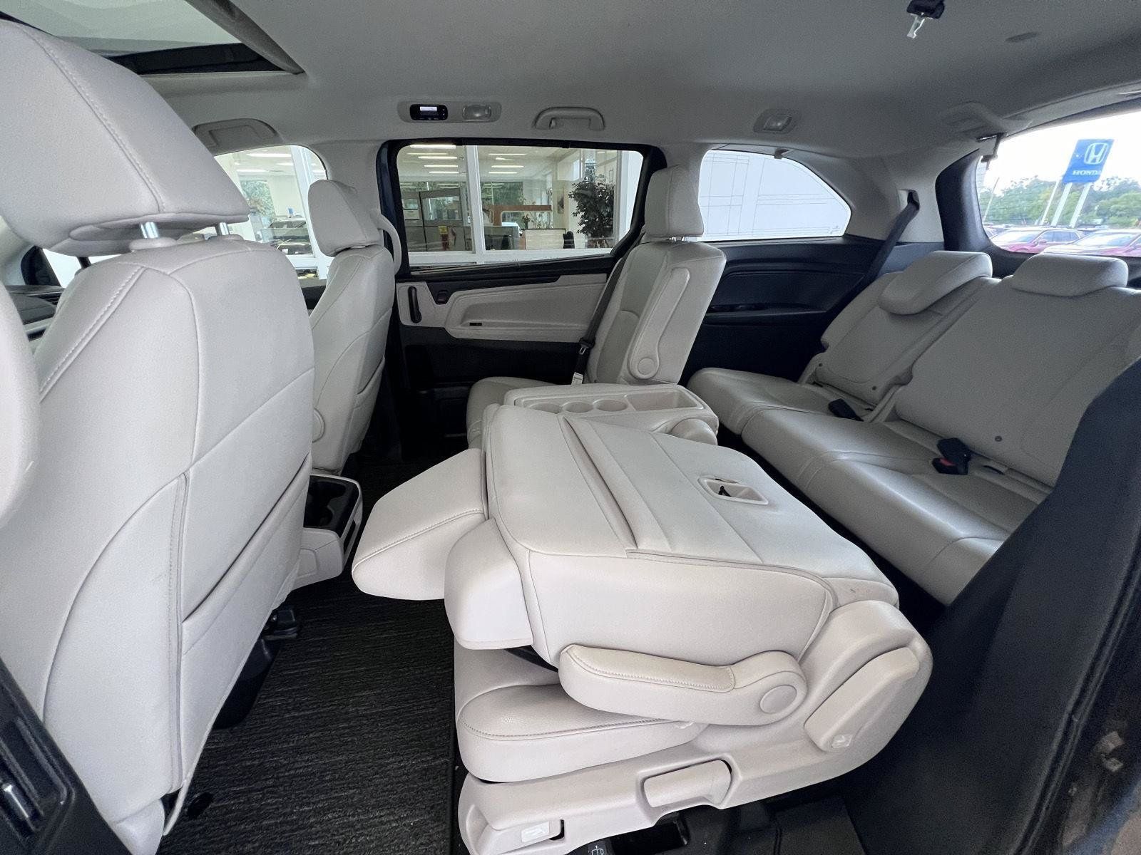 Used 2025 Honda Odyssey EX-L image 12