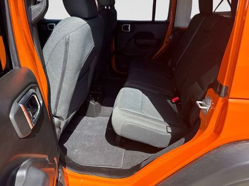 Certified 2025 Jeep Wrangler Unlimited Sport AWD/4WD image 17
