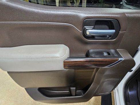 Used 2021 GMC Sierra 1500 SLT w/ SLT Premium Plus Package image 22