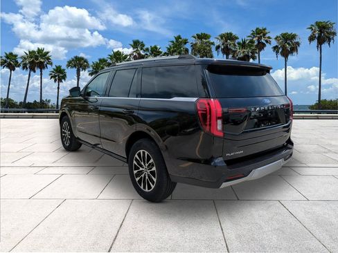 Used 2025 Ford Expedition Platinum AWD/4WD image 5