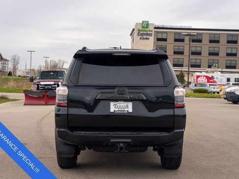 Used 2023 Toyota 4Runner SR5 Premium image 6