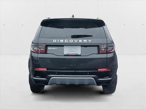 New 2025 Land Rover Discovery Sport S image 6