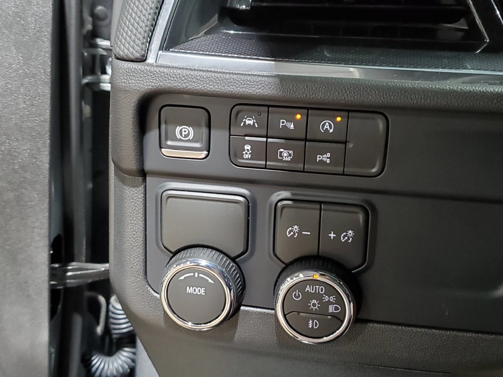 Used 2026 Chevrolet Tahoe RST w/ Comfort Package RWD image 38
