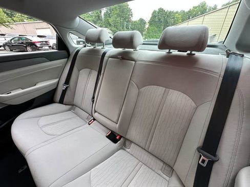 Used 2016 Hyundai Sonata SE image 28