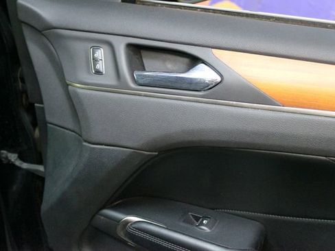 Used 2017 Lincoln MKC Select AWD/4WD image 9