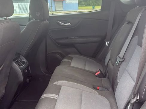 Used 2024 Chevrolet Blazer LT FWD image 7