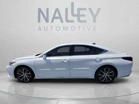Used 2023 Lexus ES 350 w/ Premium Package FWD image 2