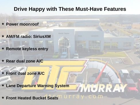 Used 2025 Toyota Sienna XLE image 2