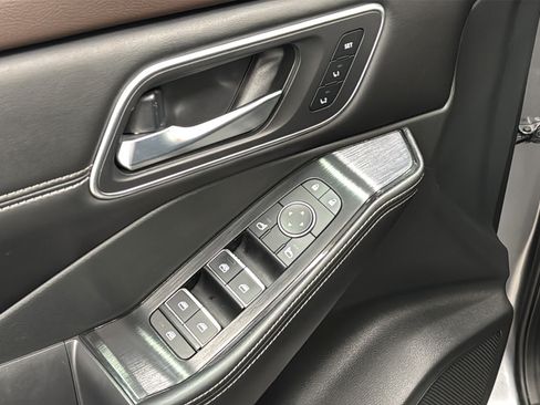 Used 2021 Nissan Rogue SL FWD image 22