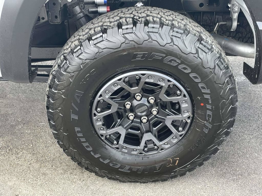 New 2026 Ford F150 Raptor w/ Equipment Group 803A Raptor R AWD/4WD image 9