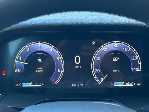 Used 2024 Jeep Grand Cherokee Altitude image 24