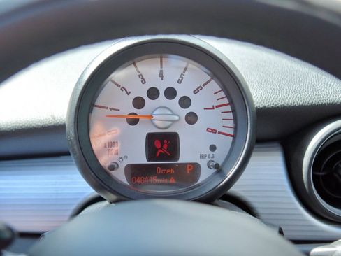 Used 2013 MINI Cooper S w/ Premium Pkg 2 FWD image 17