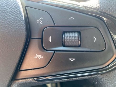 Used 2023 Chevrolet TrailBlazer LS image 23