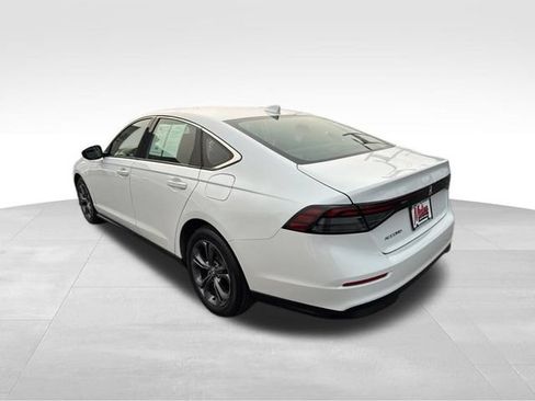 Used 2023 Honda Accord EX image 7
