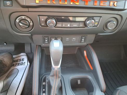 Used 2026 Nissan Frontier PRO-4X w/ Pro-4x Convenience Package AWD/4WD image 14