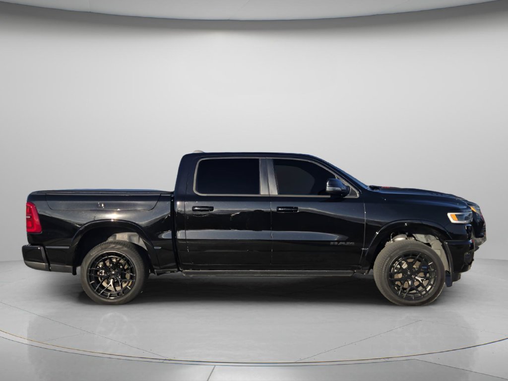 Used 2026 RAM 1500 Limited AWD/4WD image 3