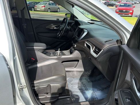 Used 2019 GMC Terrain SLT FWD image 13
