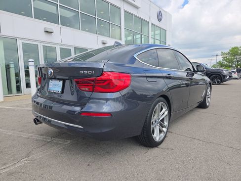 Used 2017 BMW 330i Gran Turismo xDrive AWD/4WD image 10