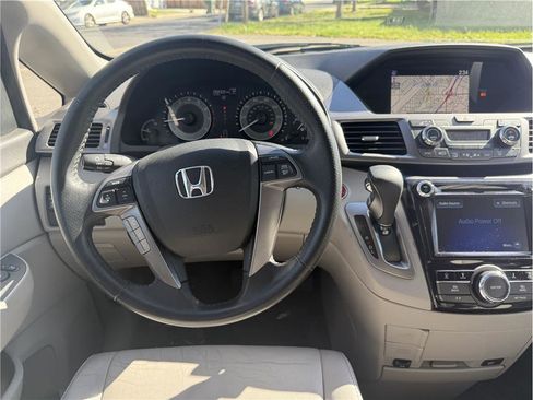 Used 2014 Honda Odyssey EX-L image 12