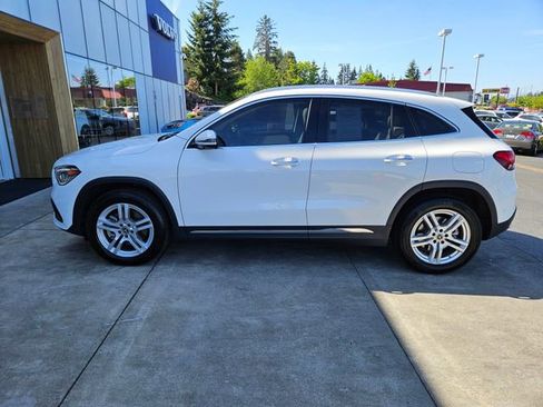 Used 2021 Mercedes-Benz GLA 250 4MATIC image 8