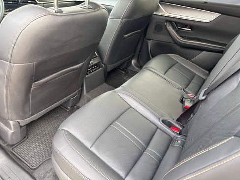 Certified 2025 MAZDA CX-90 3.3 Turbo w/ Preferred Package image 16