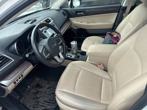 Used 2016 Subaru Outback 2.5i Limited image 12