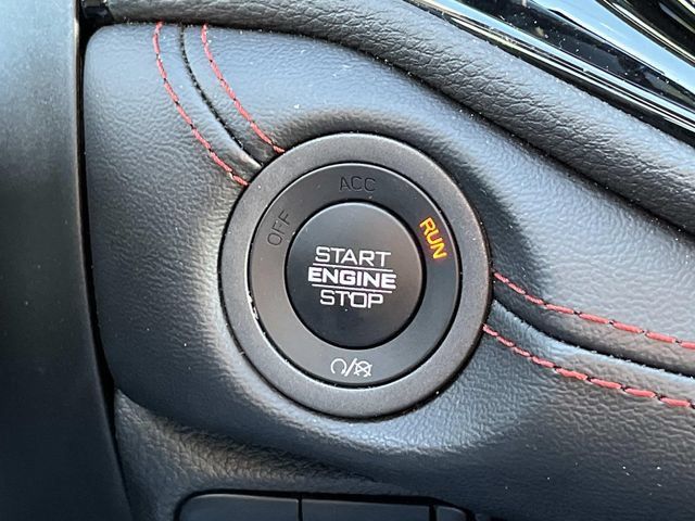 Used 2025 Dodge Durango GT AWD/4WD image 36