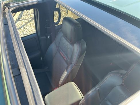 Used 2023 Nissan Frontier PRO-4X w/ Pro-4X Premium Package image 23