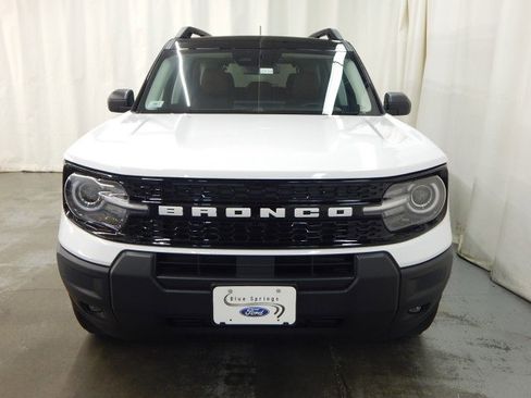 New 2025 Ford Bronco Sport Outer Banks image 9