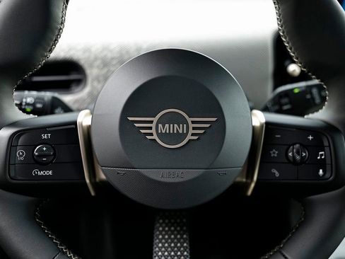 New 2026 MINI Cooper S image 32