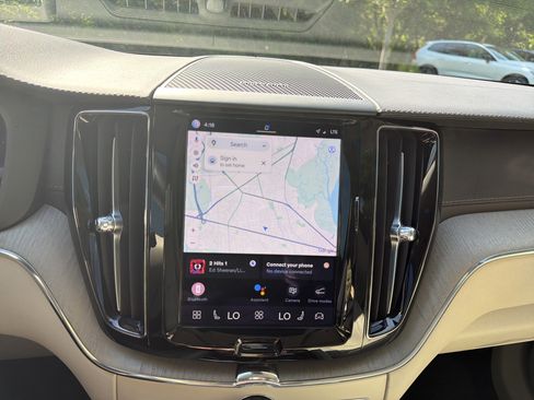 Certified 2023 Volvo XC60 B5 Ultimate w/ Protection Package Premier FWD image 42