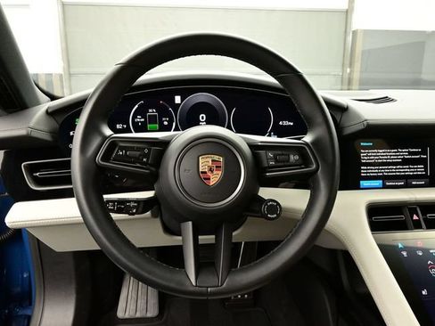 Certified 2025 Porsche Taycan AWD/4WD image 8