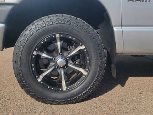 Used 2007 Dodge Ram 1500 Truck ST image 8