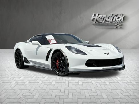 Used 2017 Chevrolet Corvette Grand Sport w/ Battery Protection Package RWD image 2