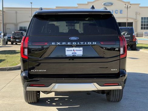 New 2026 Ford Expedition Max Platinum w/ Driver's Package image 6